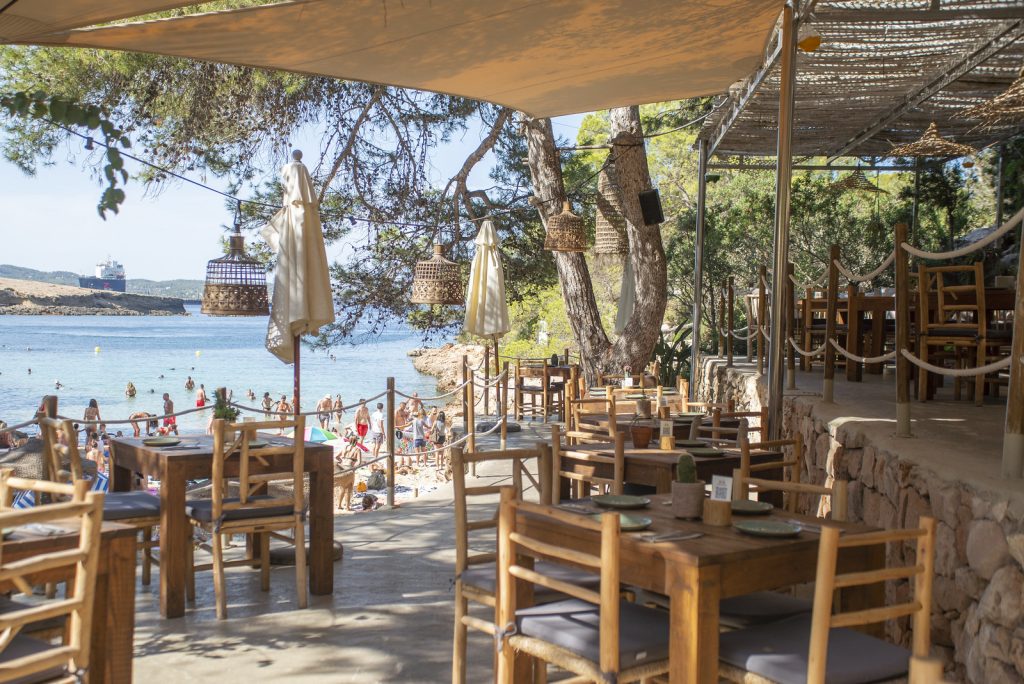 White Ibiza restaurant guide: Cala Gracioneta Chiringuito