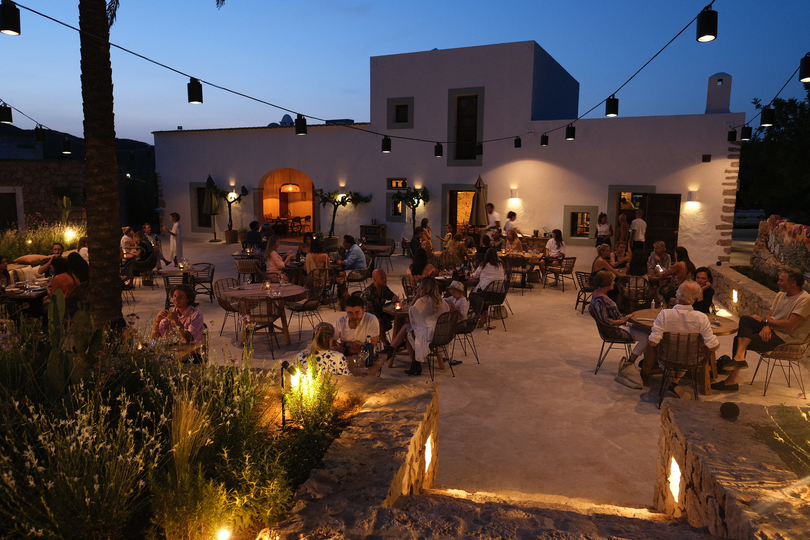 White Ibiza Restaurants Guide: Juntos House