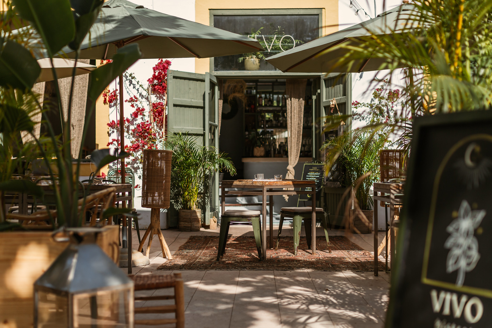 White Ibiza Restaurants Guide: VIVO Bistrot